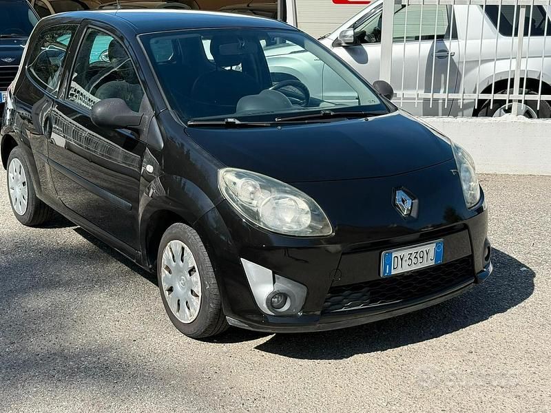 Usado Renault Twingo 58 HP (42 kW) 2010 Preto Citadino