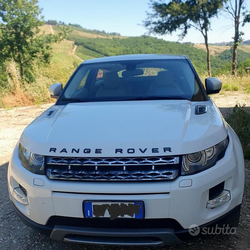 Bianco Usata 2011 Land Rover Range Rover evoque Prestige SUV | 8700 € (Ottimo prezzo) - Immagine 1/4
