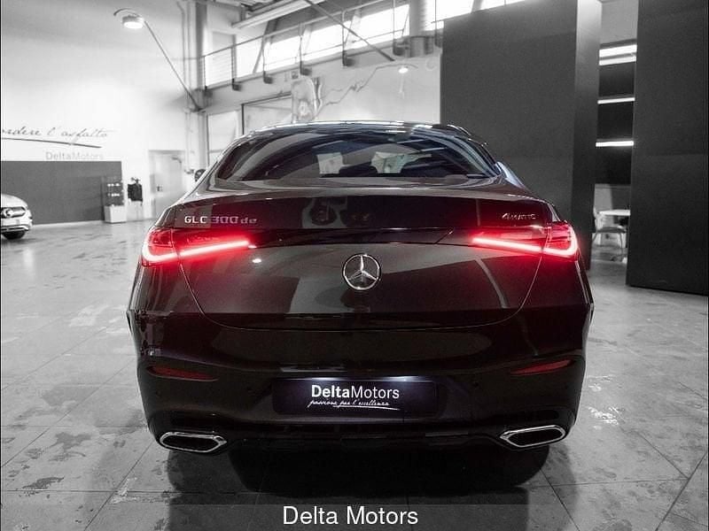 Nuova Mercedes GLC300 AMG Line Premium 196 CV (144 kW) 2026 Nero Coupé
