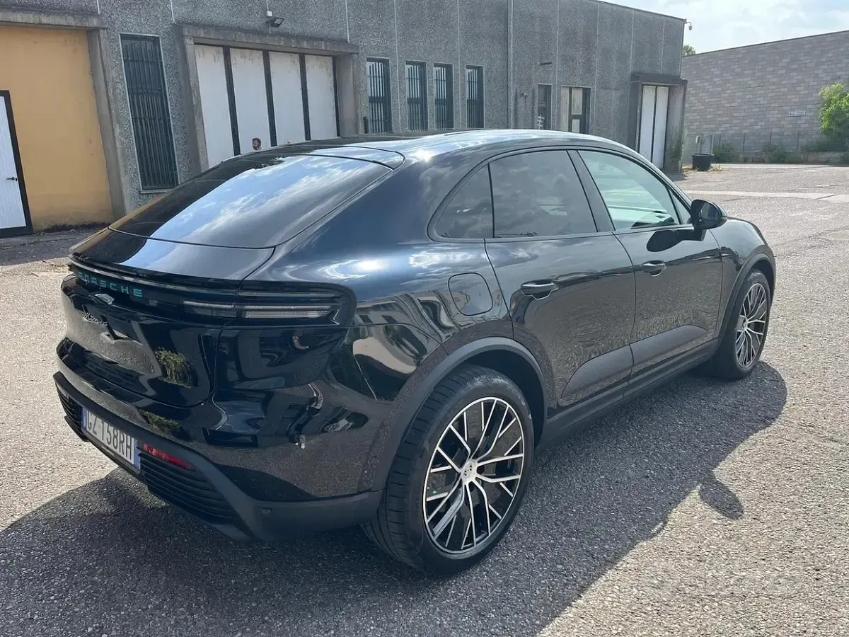 Brugt Porsche Macan 144 kW (197 HK) 2025 Sort SUV