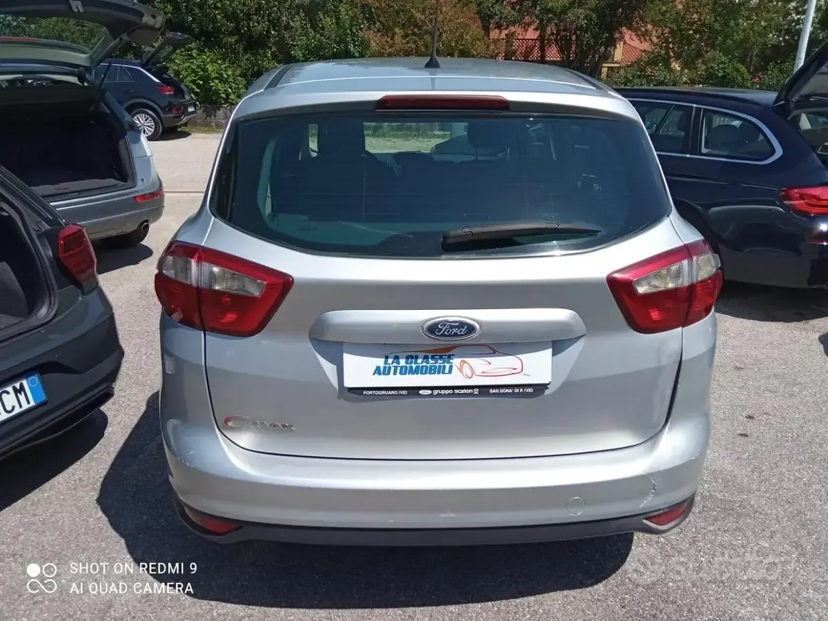 Usata Ford C-MAX Titanium 115 CV (84 kW) 2012 Grigio Monovolume