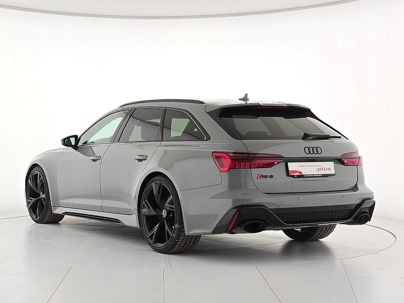 Usata Audi RS6 Comfort 600 CV (441 kW) 2021 Grigio Station wagon