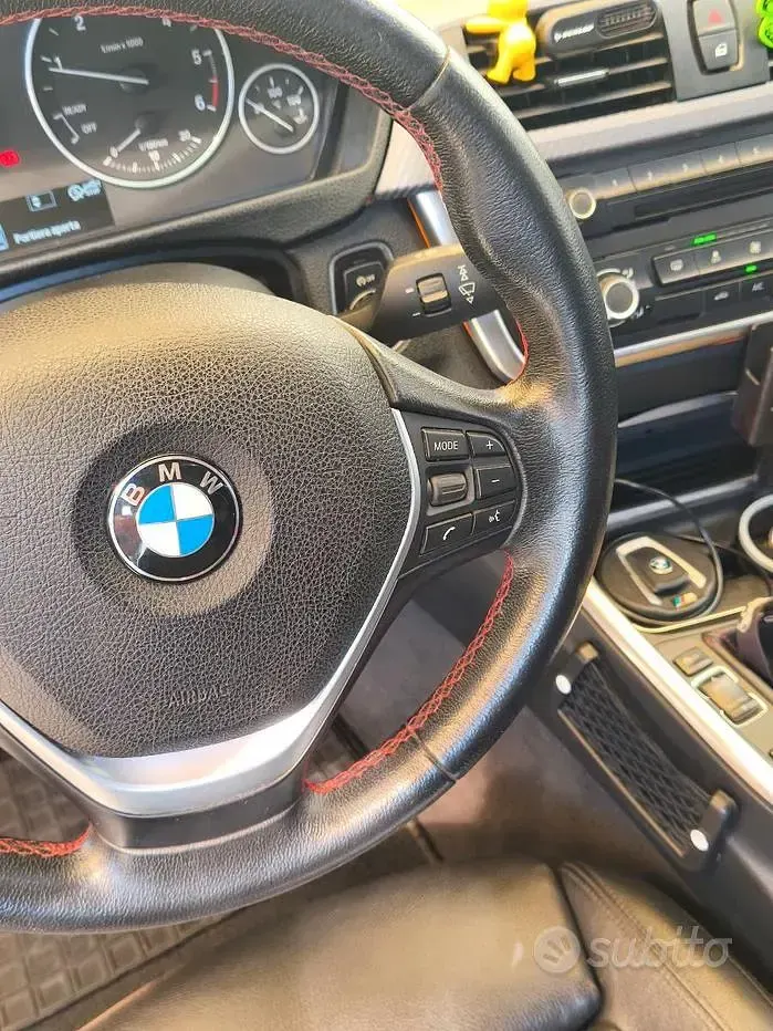 Usata BMW 318 150 CV (110 kW) 2015 Nero Berlina
