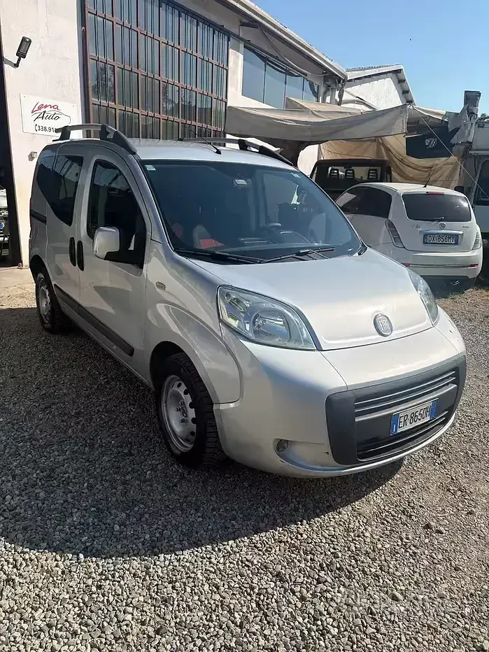 Usata Fiat Qubo Active 75 CV (55 kW) 2013 Grigio Monovolume
