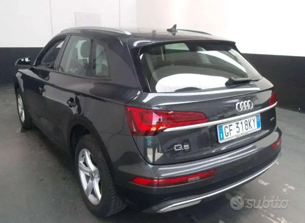 Usata Audi Q5 Business 204 CV (150 kW) 2021 Grigio SUV