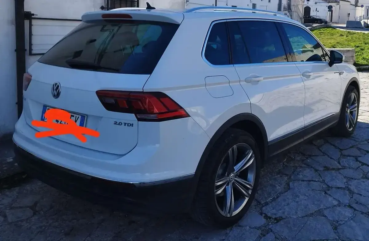 Usata VW Tiguan Executive 150 CV (110 kW) 2016 Bianco SUV