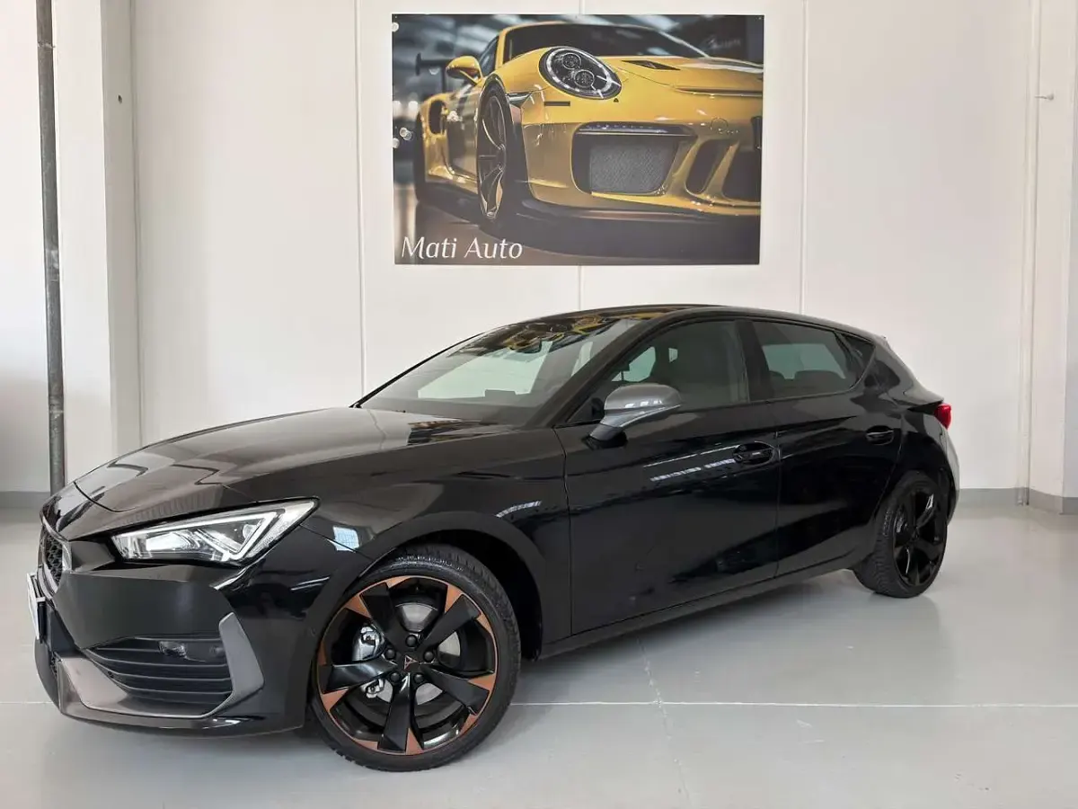 Usata Cupra Leon 150 CV (110 kW) 2024 Nero Berlina