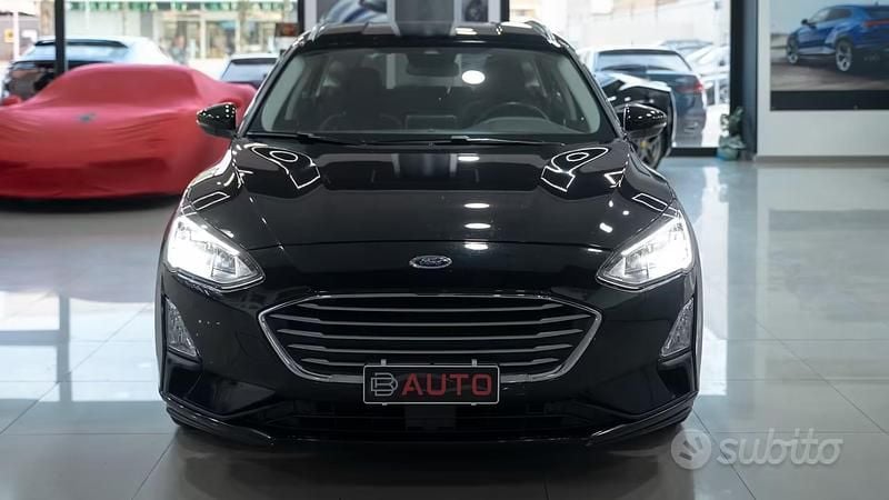 Usata Ford Focus 120 CV (88 kW) 2022 Nero Station wagon
