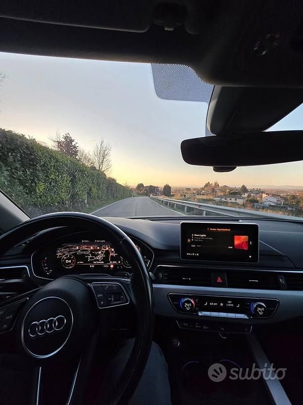 Usata Audi A4 S-Line 150 CV (110 kW) 2018 Grigio Berlina