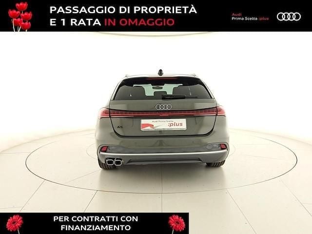 Nuova Audi A5 Advanced 204 CV (150 kW) 2025 Grigio chronos metallizzato Station wagon