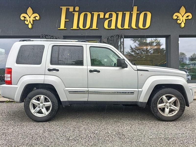 Usata Jeep Cherokee Limited 177 CV (130 kW) 2008 Grigio SUV