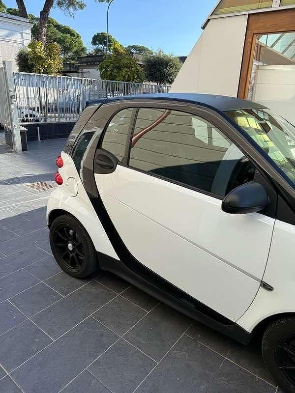 Usata Smart ForTwo Coupé 71 CV (52 kW) 2012 Bianco Coupé