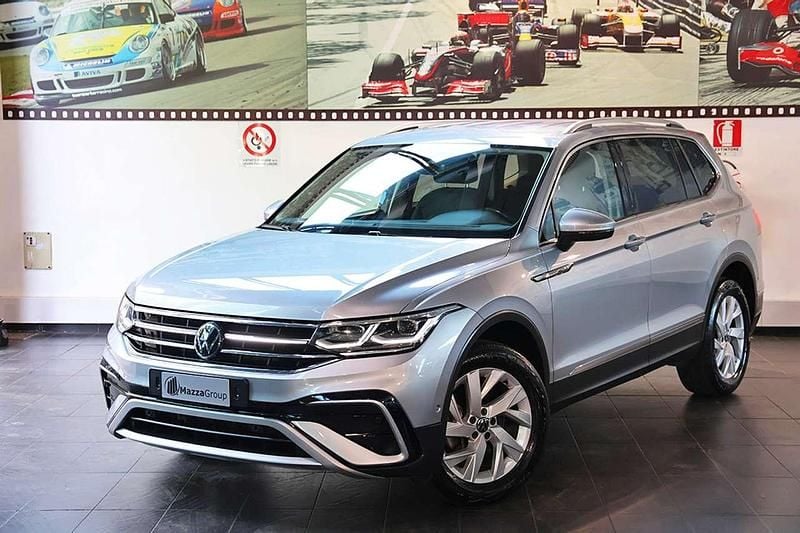 Usata VW Tiguan Allspace Elegance 150 CV (110 kW) 2023 Grigio SUV