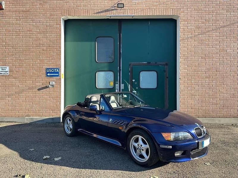 Usata BMW Z3 193 CV (141 kW) 1998 Blu montreal Cabrio