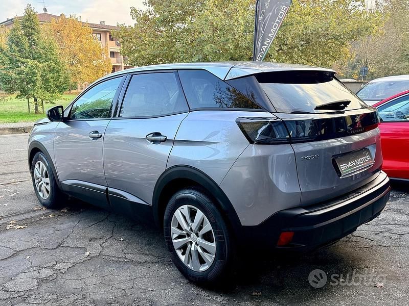 Usata Peugeot 3008 Active 131 CV (96 kW) 2021 Grigio SUV