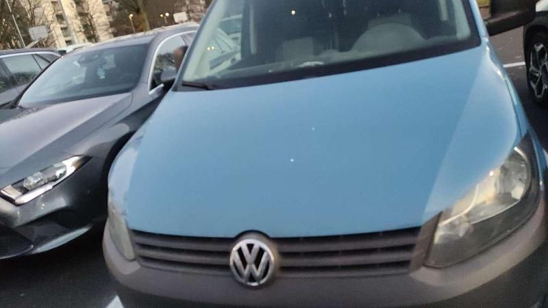 Blu/azzurro Usata 2011 VW Caddy Monovolume | 7500 € (Cara) - Immagine 1/4