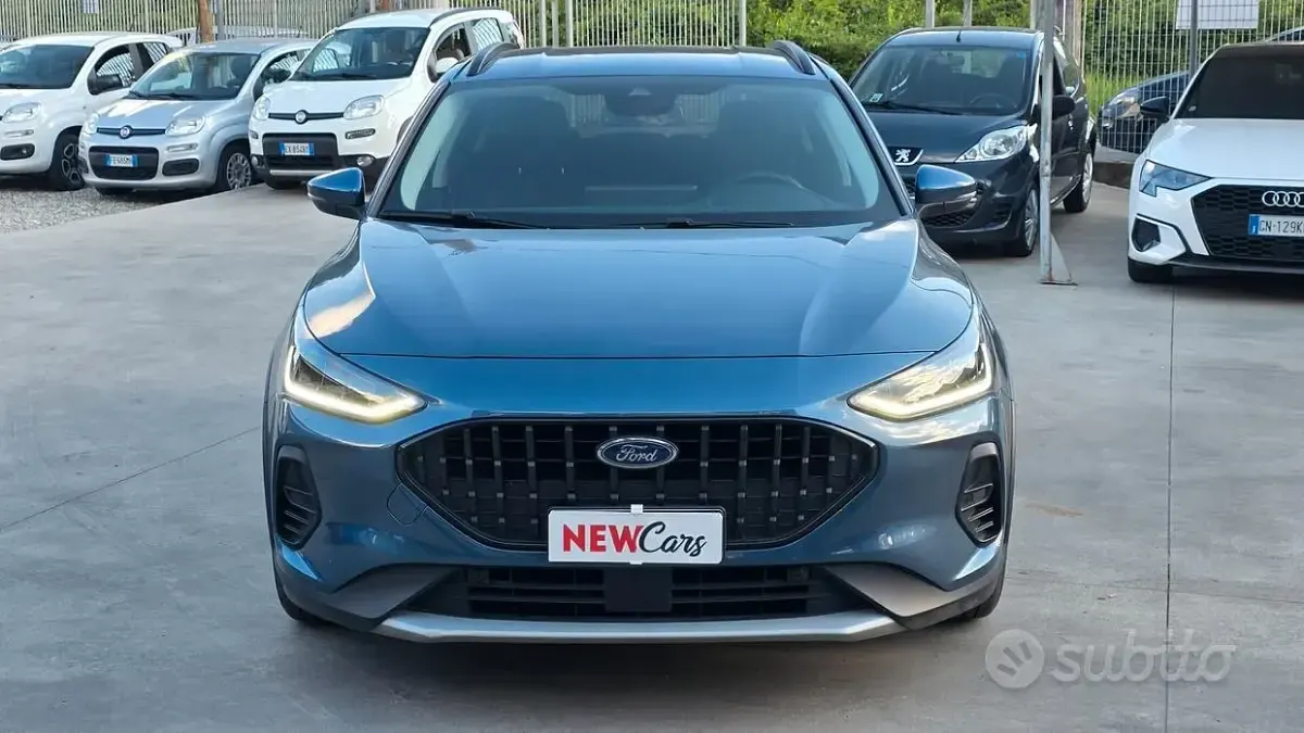 Usata Ford Focus Active 115 CV (84 kW) 2024 Bluazzurro Berlina