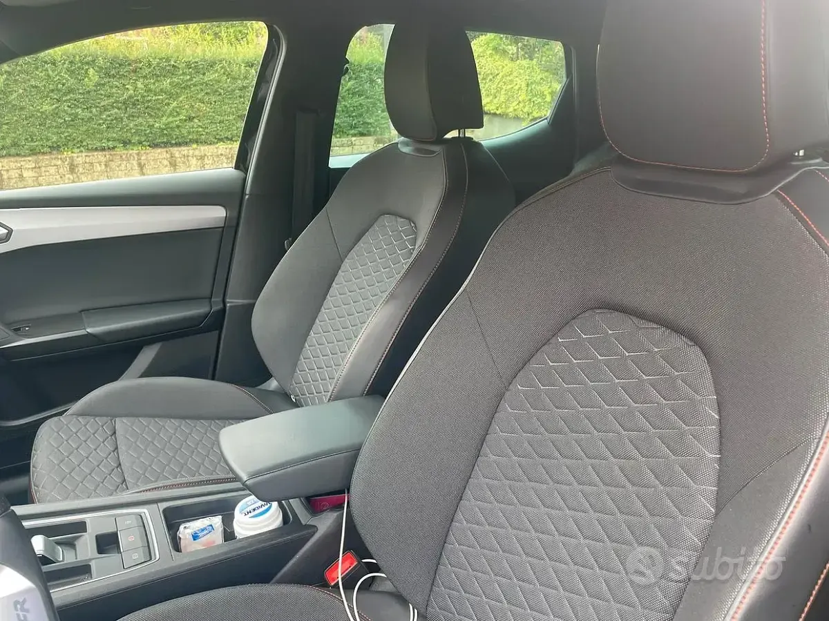 Usata Seat Leon FR 150 CV (110 kW) 2021 Nero Berlina