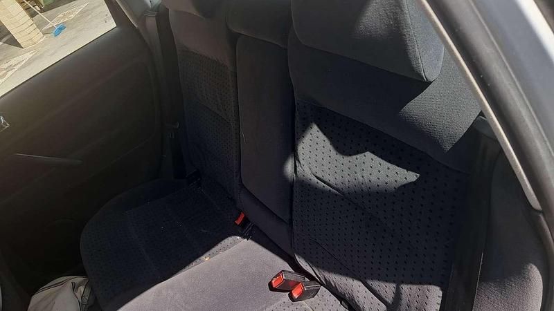 Usata VW Passat 110 CV (80 kW) 2003 Grigio Berlina