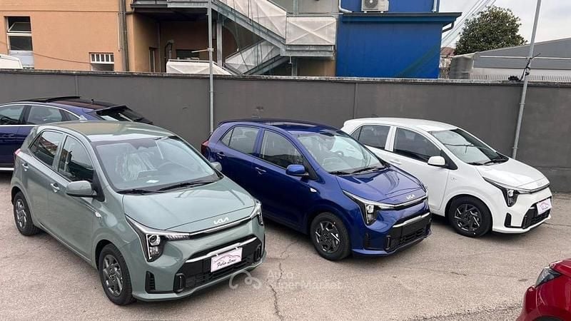 Nuova Kia Picanto Urban 68 CV (50 kW) 2025 Verde Utilitaria