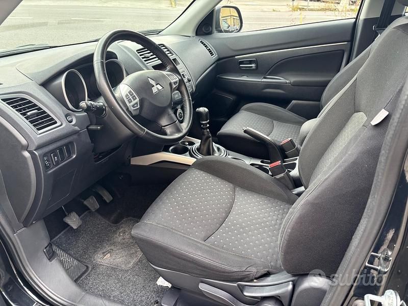 Usata Mitsubishi ASX Invite 150 CV (110 kW) 2013 Nero SUV