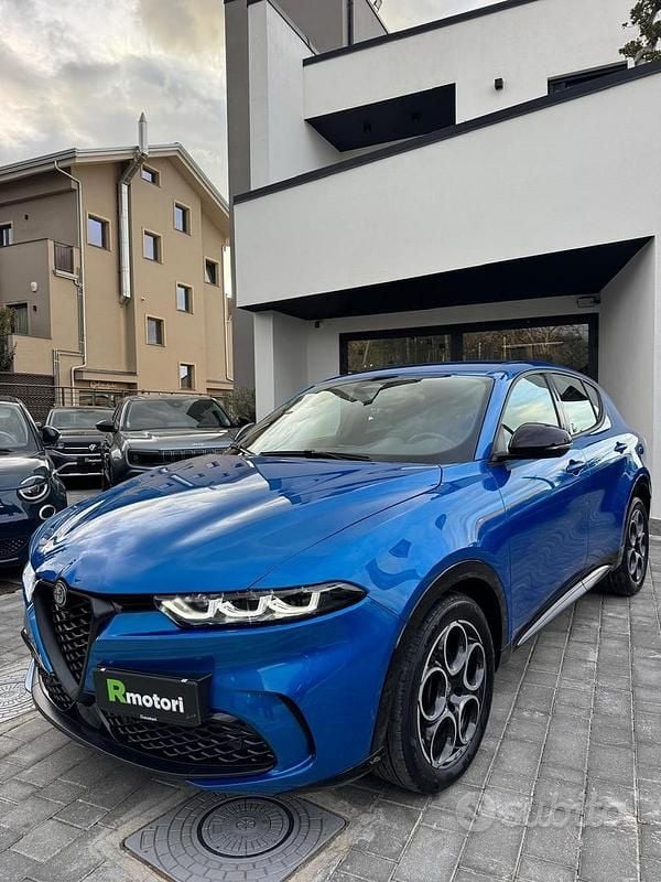 Usata Alfa Romeo Tonale Sprint 131 CV (96 kW) 2024 Blu SUV