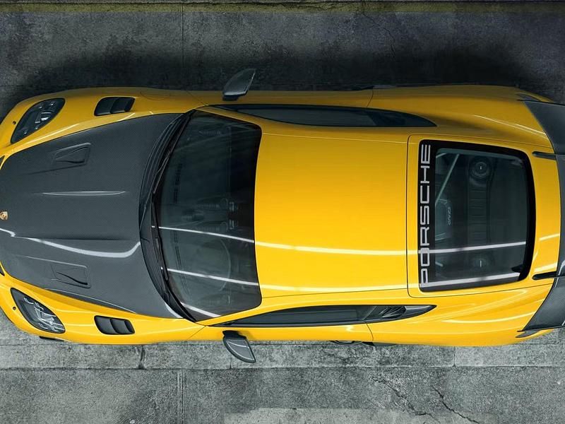 Nuova Porsche Cayman GT4 2026 Giallo racing Coupé