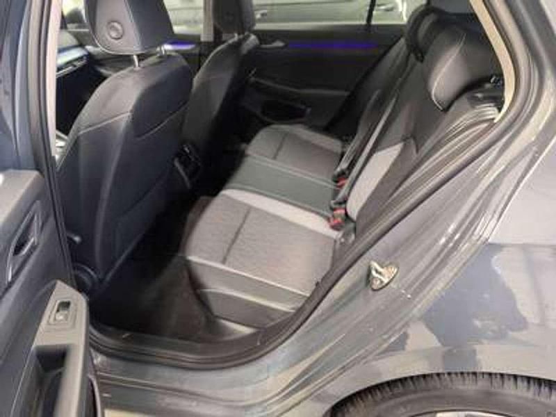 Usata VW Golf VIII Goal 150 CV (110 kW) 2025 Grigio Utilitaria