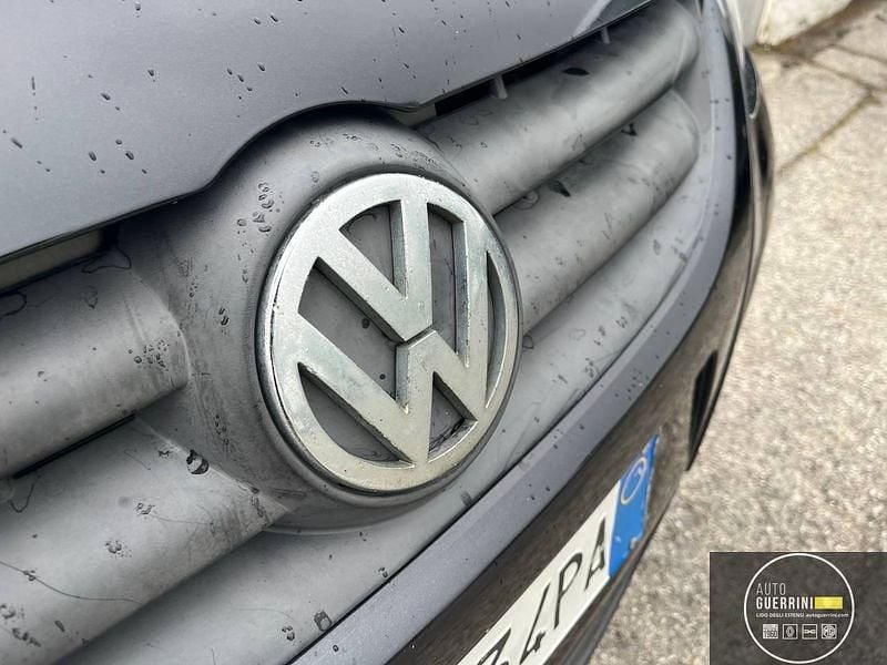 Usata VW Fox 54 CV (39 kW) 2008 Nero Utilitaria