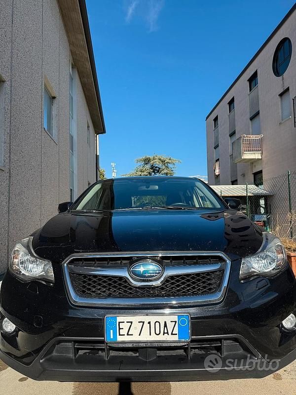 Nero Usata 2015 Subaru XV SUV | 11.800 € - Immagine 1/4
