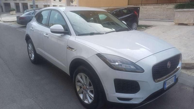 Usata Jaguar E-Pace R-Dynamic 150 CV (110 kW) 2019 Bianco SUV