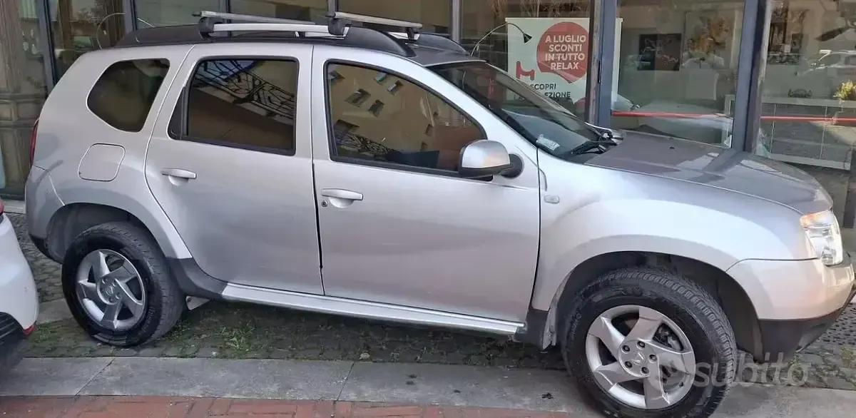 Usata Dacia Duster 110 CV (80 kW) 2012 Grigio SUV
