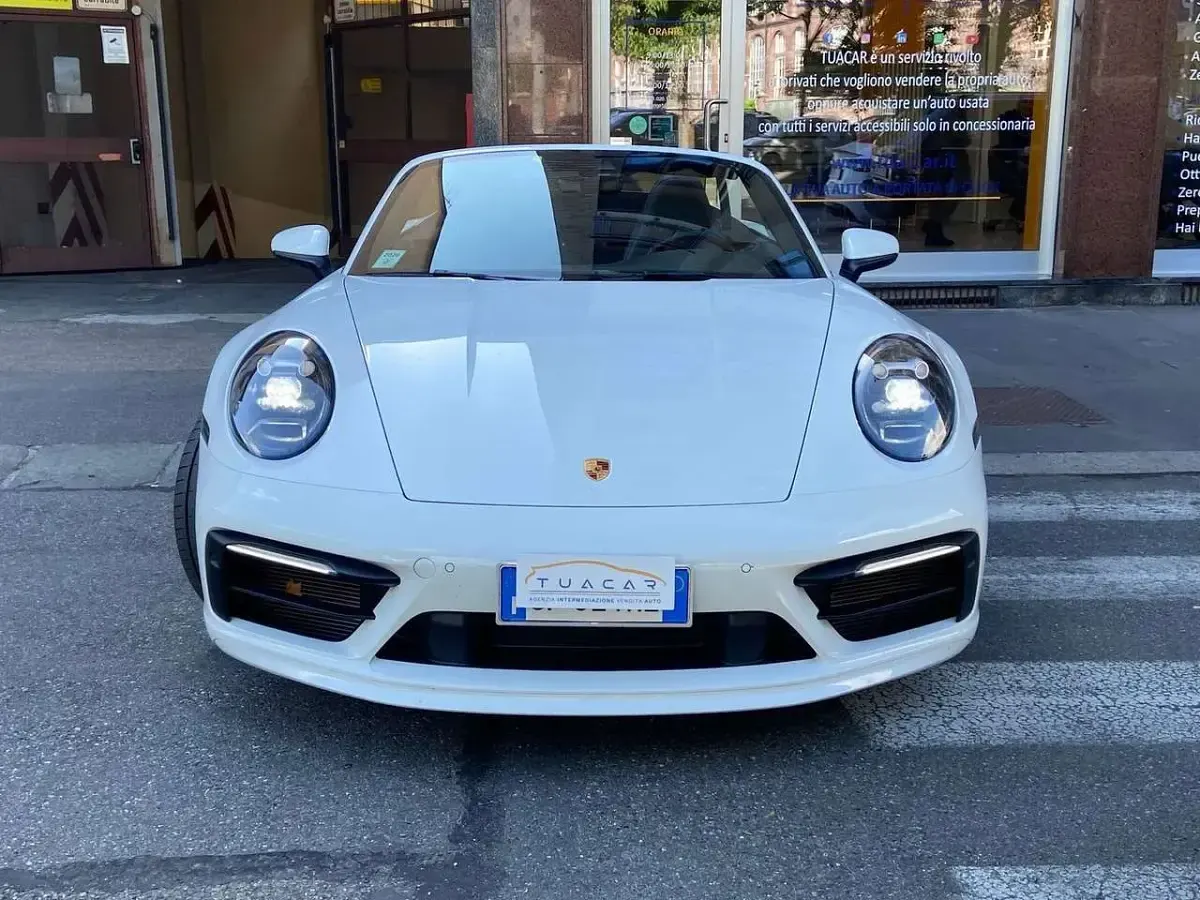 Usata Porsche 911 Carrera Cabriolet 385 CV (283 kW) 2021 Bianco Cabrio