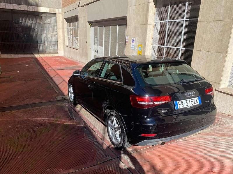 Usata Audi A3 Ambiente 116 CV (85 kW) 2017 Nero Berlina