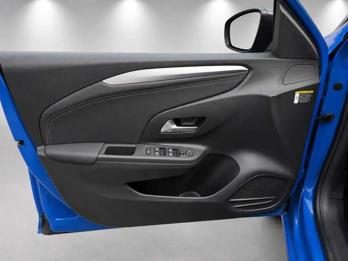 Usata Opel Corsa GS Line 101 CV (74 kW) 2020 Blu Utilitaria