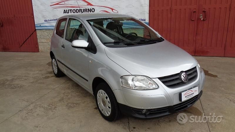 Usata VW Fox 70 CV (51 kW) 2008 Grigio Utilitaria
