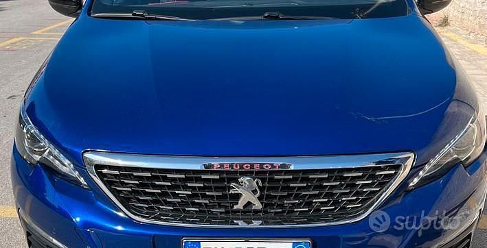 Usata Peugeot 308 131 CV (96 kW) 2017 Blu Berlina