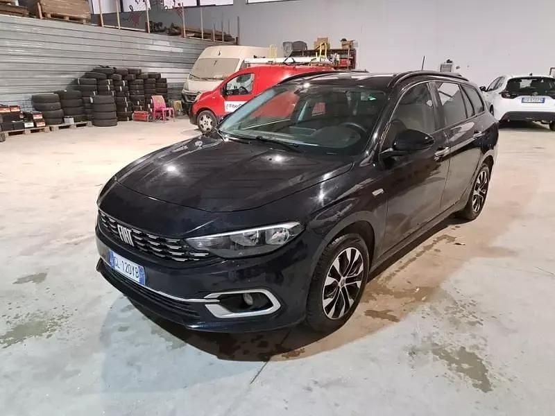 Usata 2022 Fiat Tipo Life Station wagon | 14.350 € (Molto cara) - Immagine 1/4