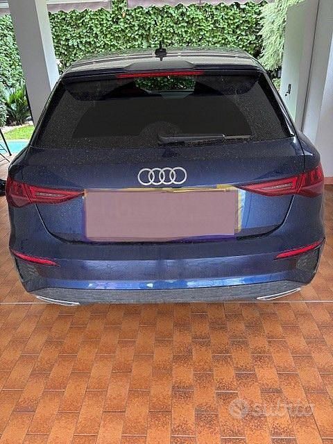 Usata Audi A3 Ambiente 150 CV (110 kW) 2023 Blu/azzurro Berlina