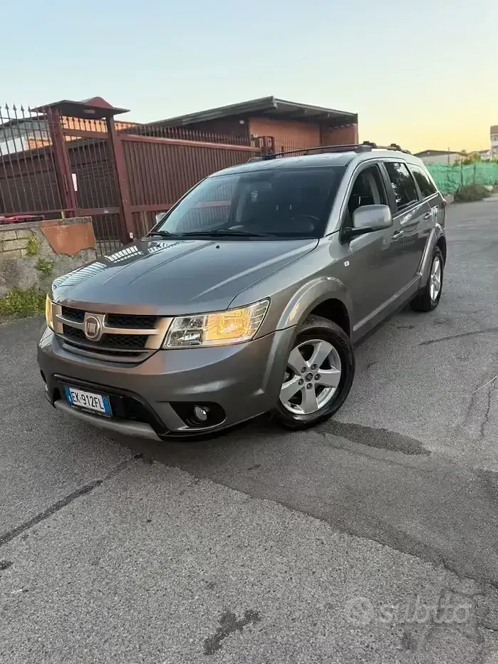 Usata Fiat Freemont 170 CV (125 kW) 2011 SUV