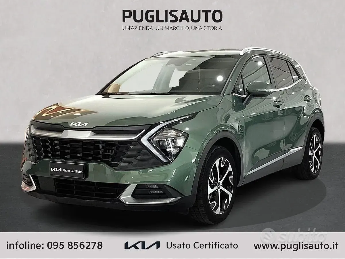 Usata Kia Sportage Style 180 CV (132 kW) 2022 Verde SUV