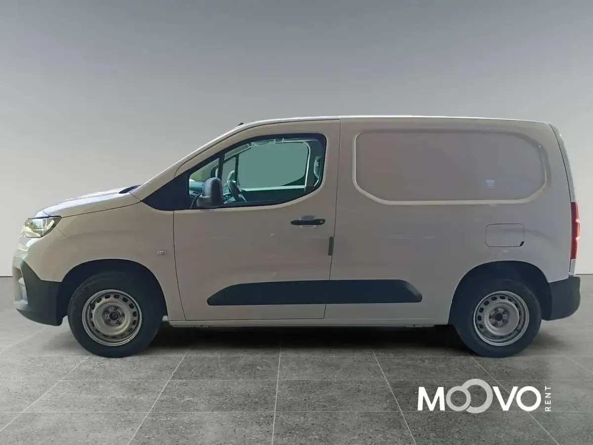 Nuova Fiat Doblò 105 CV (77 kW) 2026 Bianco gelato Monovolume