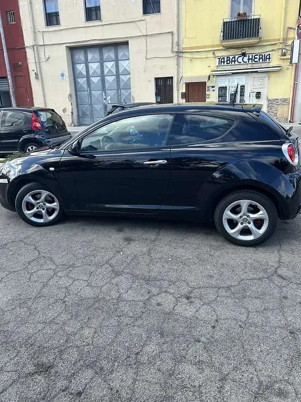 Usata Alfa Romeo MiTo Super 95 CV (69 kW) 2017 Nero Utilitaria