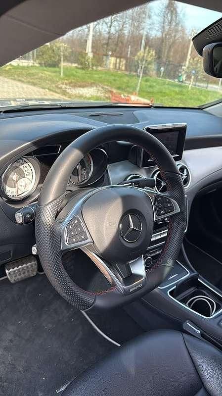 Usata Mercedes CLA220 170 CV (125 kW) 2014 Argento Berlina