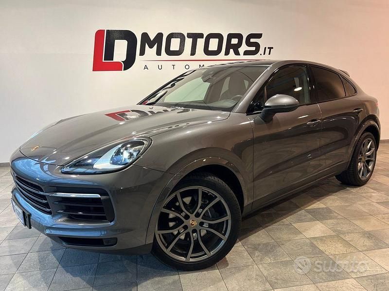 Usata Porsche Cayenne 340 CV (250 kW) 2019 Grigio scuro SUV