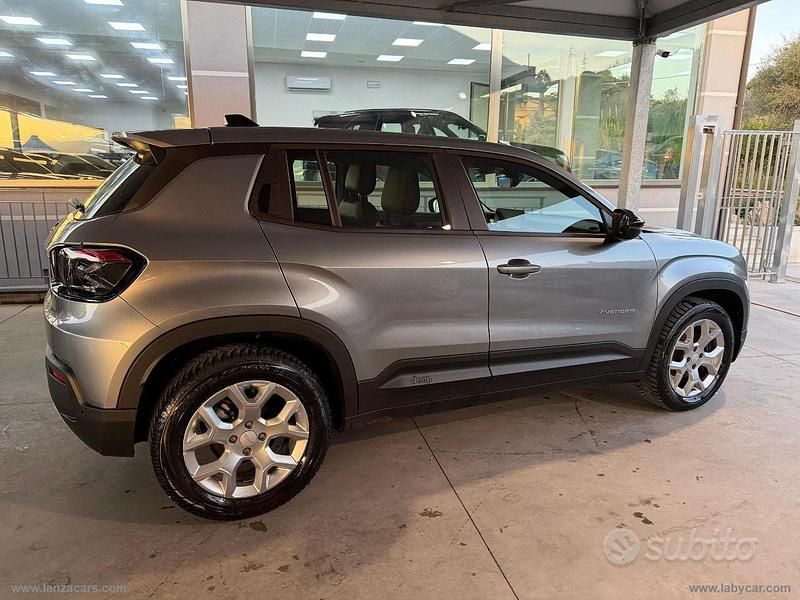 Usata Jeep Avenger Altitude 2023 SUV