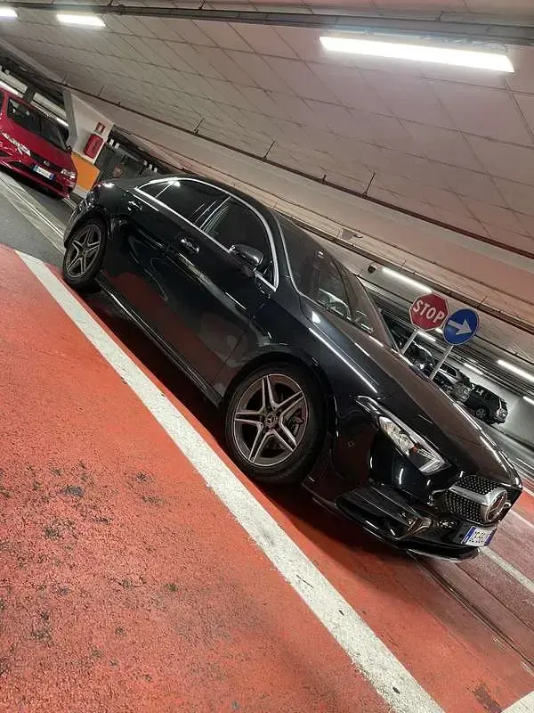 Usata Mercedes A180 Premium 116 CV (85 kW) 2019 Berlina
