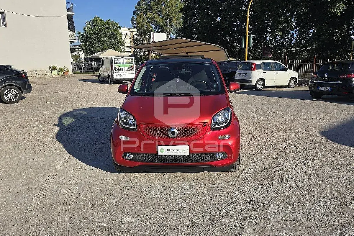 Usata Smart ForFour Passion 71 CV (52 kW) 2019 Rosso Utilitaria