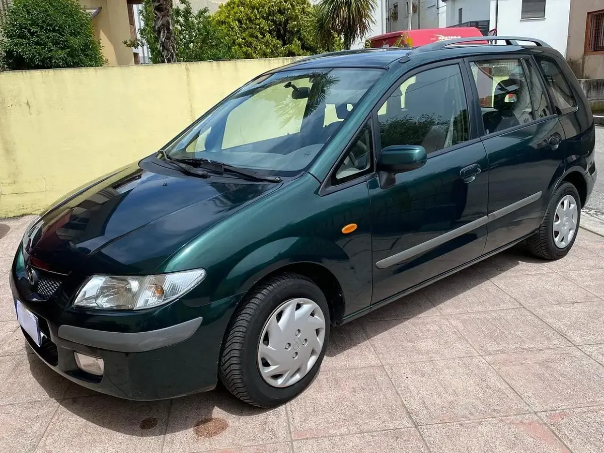 Usata Mazda Premacy 101 CV (74 kW) 2001 Verde Monovolume