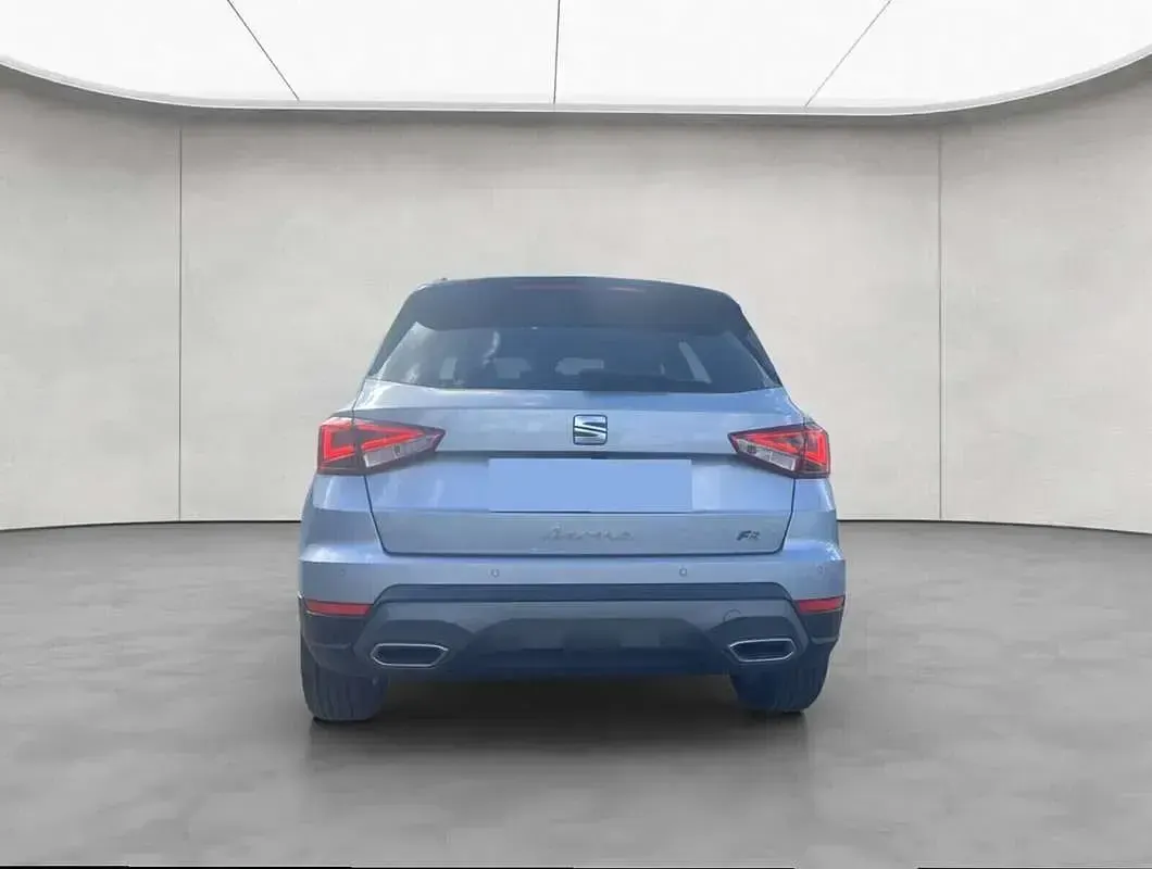 Usata Seat Arona FR 150 CV (110 kW) 2021 Argento SUV